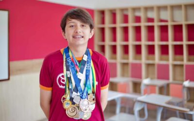 Adolescente de 12 anos é aprovado em curso de matemática da Uerj: ‘consegui passar com uns pontinhos sobrando’