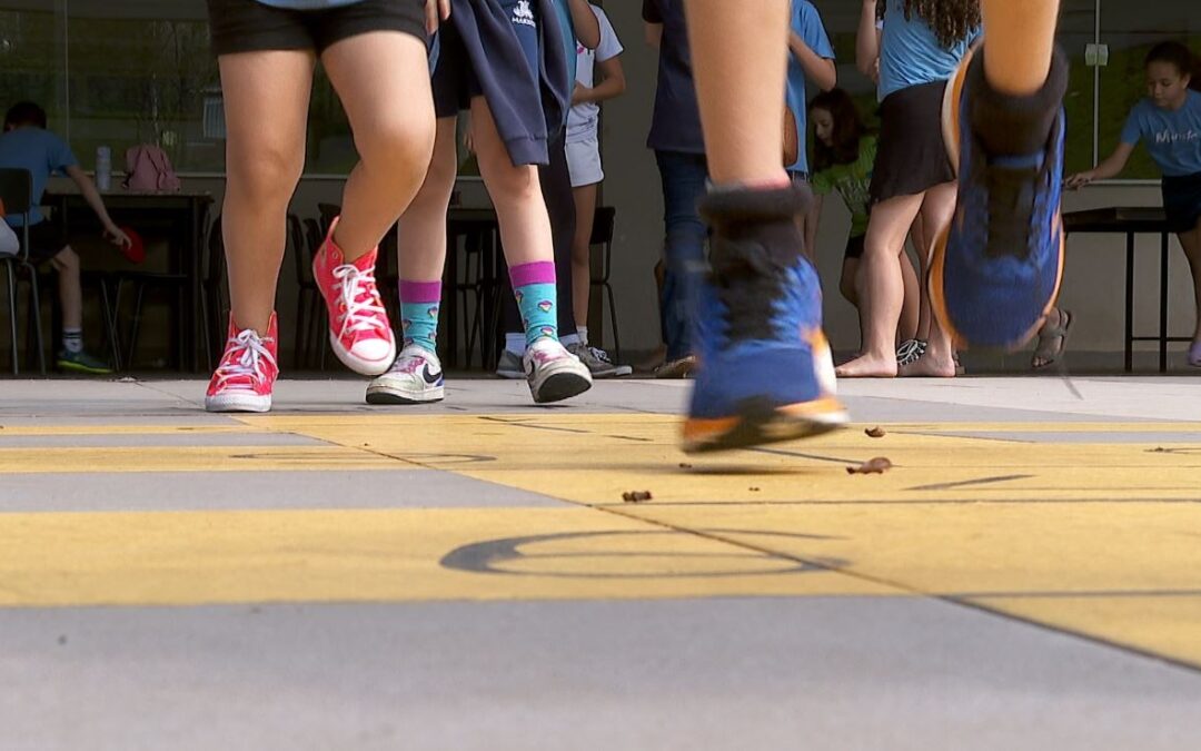 Sem atualização desde 2022, governo federal divulga dados de beneficiários do BPC que estão na escola