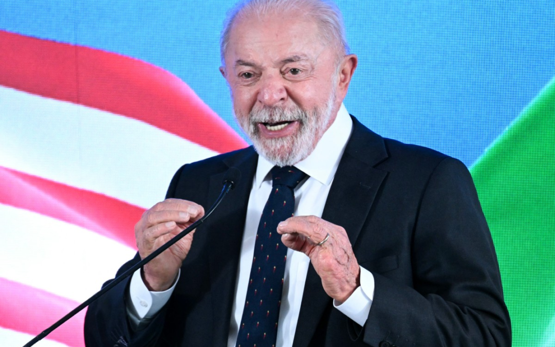 Lula veta projeto que reconhecia estágio como experiência profissional