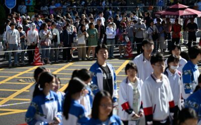 Gaokao: ‘vestibular mais difícil do mundo’ tem tecnologia anti-cola, bloqueio de IA e silêncio nas ruas na China