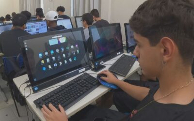 70% dos jovens trabalham e 32% conciliam emprego e estudos no Brasil, diz pesquisa