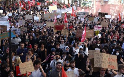 Alunos e professores protestam na França no maior dia da onda de mobilização